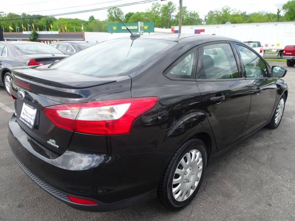 2013 Ford Focus SE, Nice Condition 90 Days Warranty - cars & for sale in Roanoke, VA – photo 5
