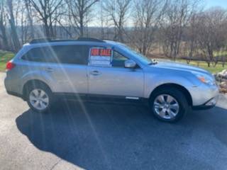 2012 Subaru Outback 3.6 Limited - cars & trucks - by owner - vehicle... for sale in Lagrangeville, NY – photo 2