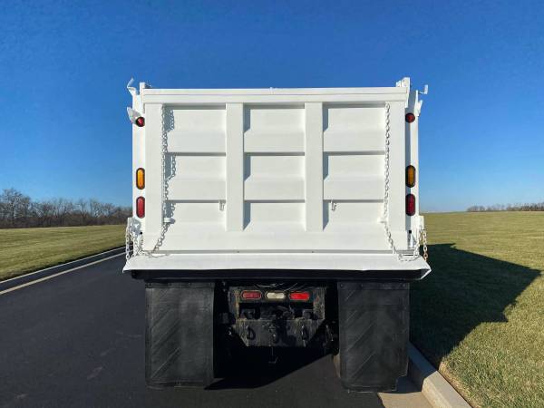 2009 INTERNATIONAL TANDEM DUMP WITH ONLY 46K ORIGINAL MILES WOW! -... for sale in Saint Joseph, IL – photo 10