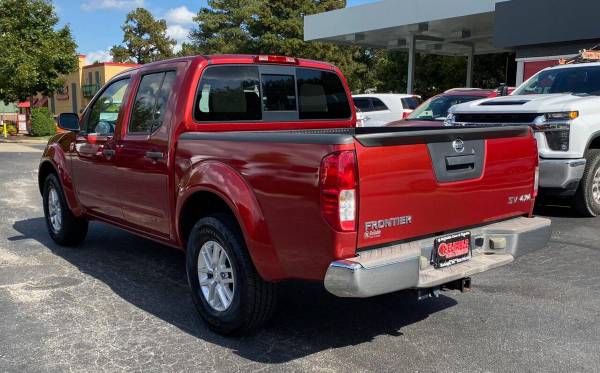 2016 Nissan Frontier SV 4x4 4dr Crew Cab 5 ft. SB Pickup 5A - cars &... for sale in Raleigh, NC – photo 11