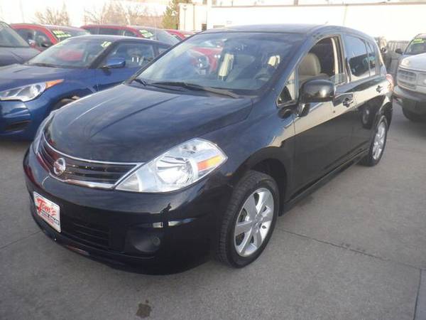 2012 Nissan Versa SL - cars & trucks - by dealer - vehicle... for sale in Des Moines, IA – photo 8