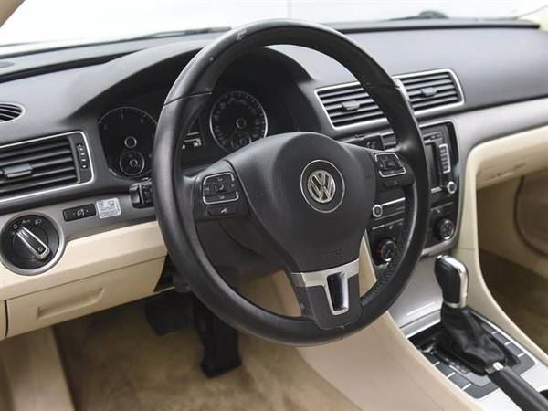 2014 VW Volkswagen Passat TDI SE Sedan 4D sedan Black - FINANCE ONLINE for sale in Denver , CO – photo 2