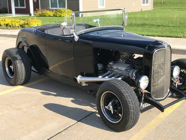 Beautiful 1932 Ford Roadster with Removable Hardtop - cars & trucks... for sale in Allen, TX – photo 12