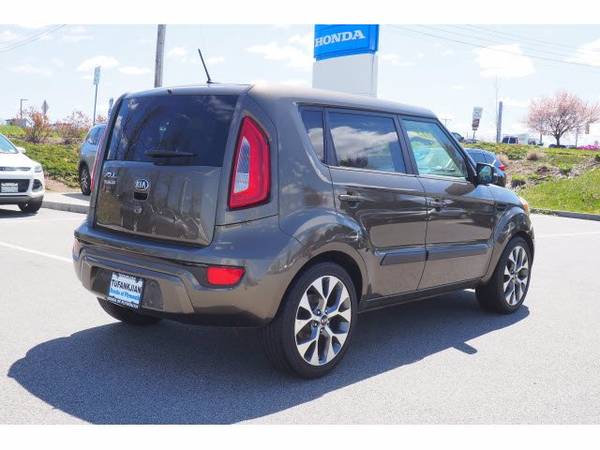 2013 Kia Soul ! hatchback Green - - by dealer for sale in Plymouth, MA – photo 3