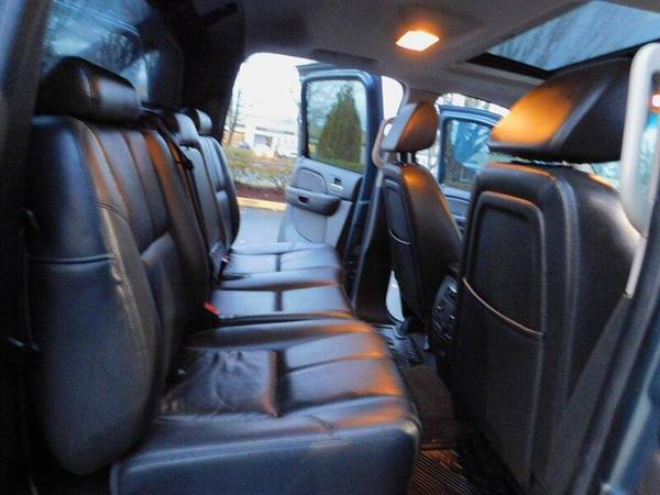 2008 Chevrolet Chevy Avalanche Z71 Sport Utility Pickup / Leather... for sale in Portland, OR – photo 12