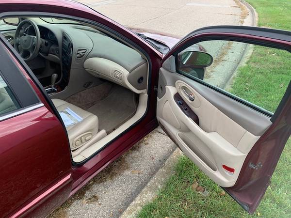 2001 Oldsmobile Aurora 3.5 - cars & trucks - by owner - vehicle... for sale in Dayton, OH – photo 17