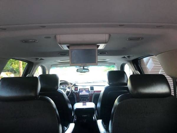 2010 Cadillac Escalade ESV Premium*AWD*Third Row Seats*Back Up Camera* for sale in Fair Oaks, CA – photo 18