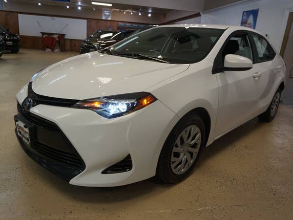 2017 Toyota Corolla LE - - by dealer - vehicle for sale in Glen Burnie, MD – photo 4