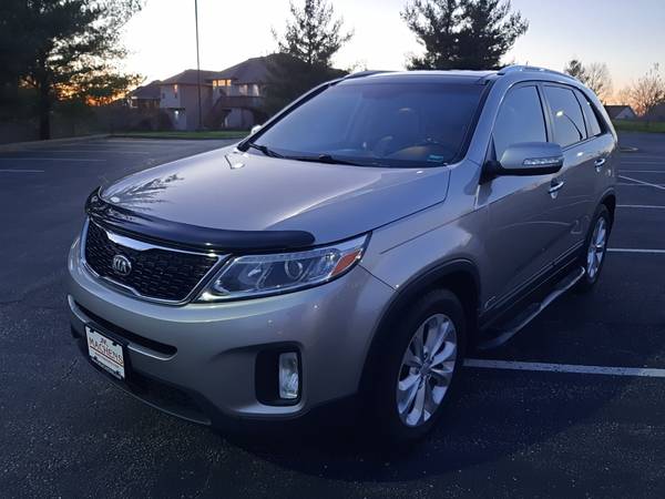 2014 Kia Sorento EX (loaded) - cars & trucks - by owner - vehicle... for sale in Columbia, MO – photo 5