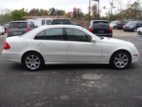 2008 Mercedes Benz E Class For Sale for sale in Other, Other – photo 3
