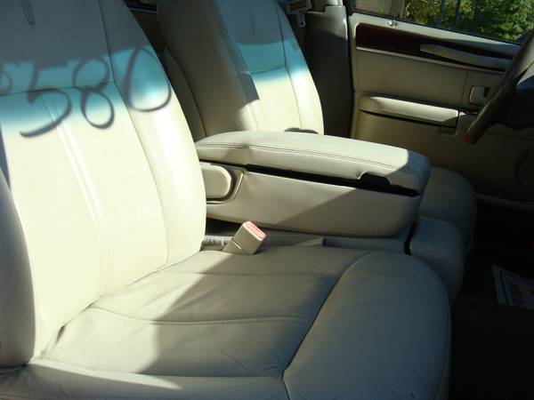 2004 LINCOLN TOWNCAR ULTIMATE 4 DOOR RUNS GREAT!! STOCK #839... for sale in Corinth, MS – photo 12
