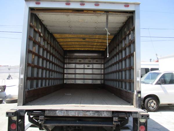 2001 ISUZU NQR NPR HIGHROOF DIESEL 18 FT MOVING BOX TRUCK W/... for sale in GARDENA, TX – photo 6