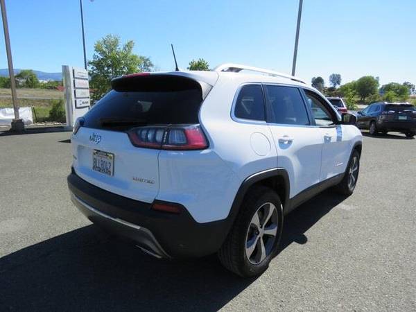 2019 Jeep Cherokee SUV Limited (Bright White Clearcoat) - cars & for sale in Lakeport, CA – photo 7