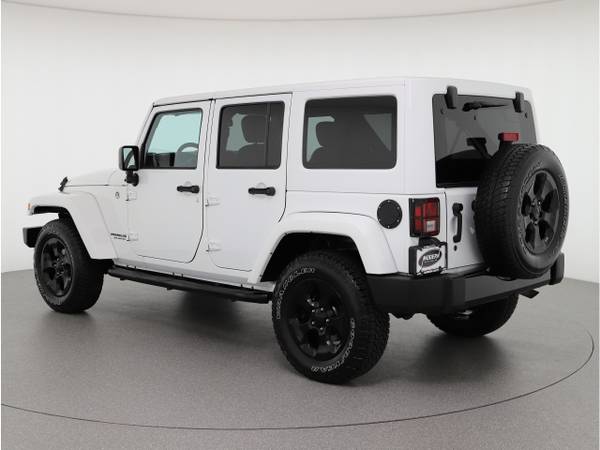 2015 Jeep Wrangler Unlimited Sahara 4x4 - - by dealer for sale in Tyngsboro, MA – photo 10