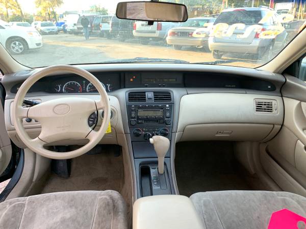 2001 Toyota Avalon XL for sale in milwaukee, WI – photo 9
