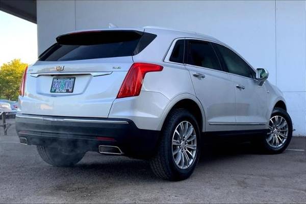 2017 Cadillac XT5 FWD 4dr Luxury SUV - - by dealer for sale in Eugene, OR – photo 12
