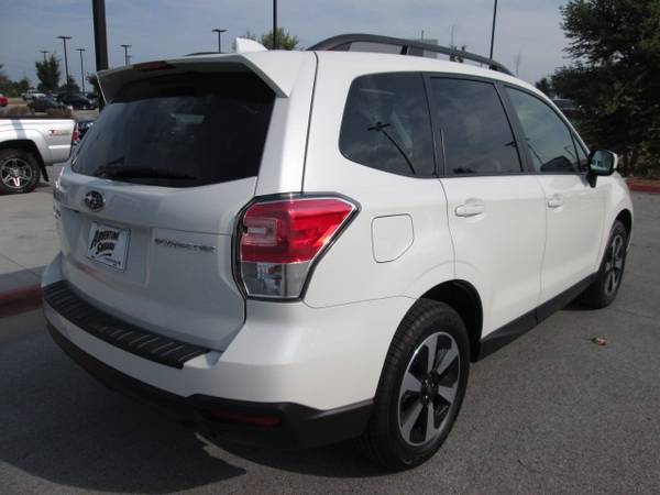 2018 Subaru Forester 2.5i Premium suv Crystal White Pearl for sale in Fayetteville, AR – photo 6