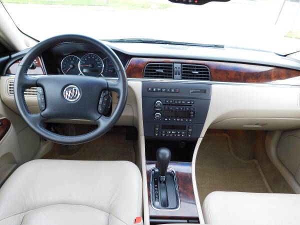 2007 BUICK LACROSSE CXS LOW LOW MILES - - by for sale in Wright City, MO – photo 7