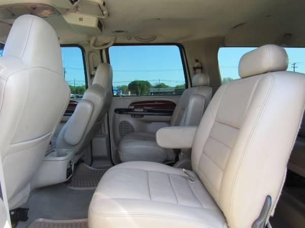 2005 Ford Excursion Limited 6 0L 4WD - - by dealer for sale in Killeen, TX – photo 22