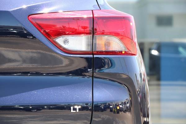 2021 Chevy Chevrolet TrailBlazer LT suv Pacific Blue Metallic - cars for sale in Carson, CA – photo 8