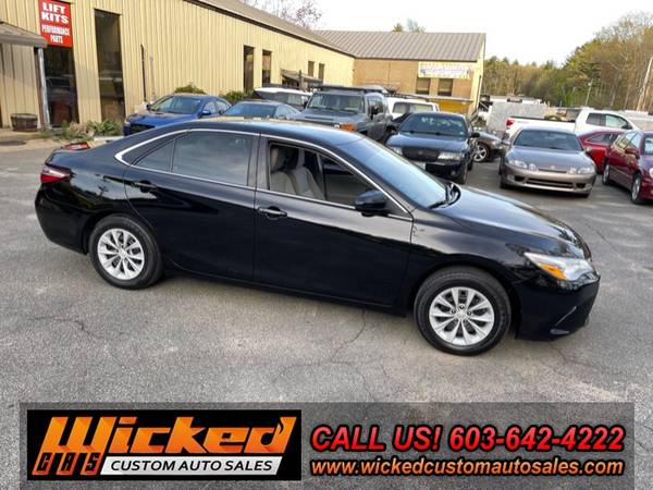 2017 Toyota Camry XLE 1 OWNER 2 5L 4 CYL DOHC 33MPG BLUETOOTH Back for sale in Kingston, NH – photo 6