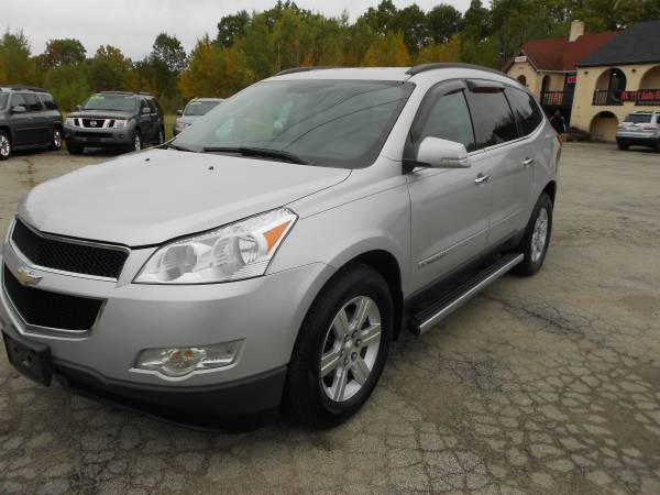 Chevrolet Traverse LT AWD 3rd ROW Back Up Camera **1 year warranty** for sale in Hampstead, MA
