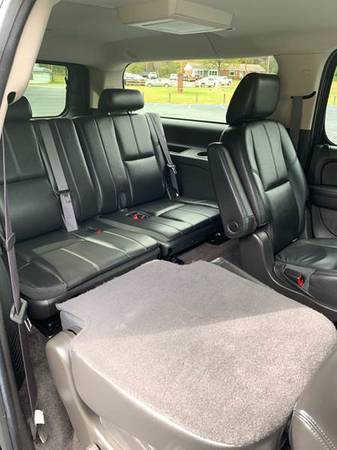 2014 Chevy Suburban 1500 LT 1500 4x4 HEATED LEATHER *DVD* BUCKET SEAT* for sale in Trinity, NC – photo 14
