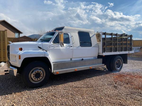 1985 Ford F700 Flat Bed Sleeper Cab Detroit Diesel Must See - cars &... for sale in Spearfish, SD – photo 2