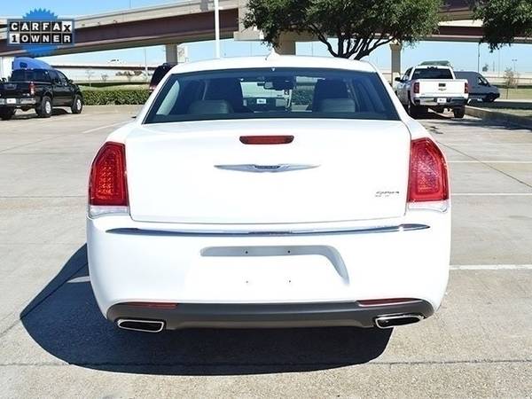 2019 Chrysler 300 Touring - cars & trucks - by dealer - vehicle... for sale in GRAPEVINE, TX – photo 7
