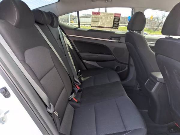 2018 Hyundai Elantra SEL SKU: JH330885 Sedan - - by for sale in Corpus Christi, TX – photo 18