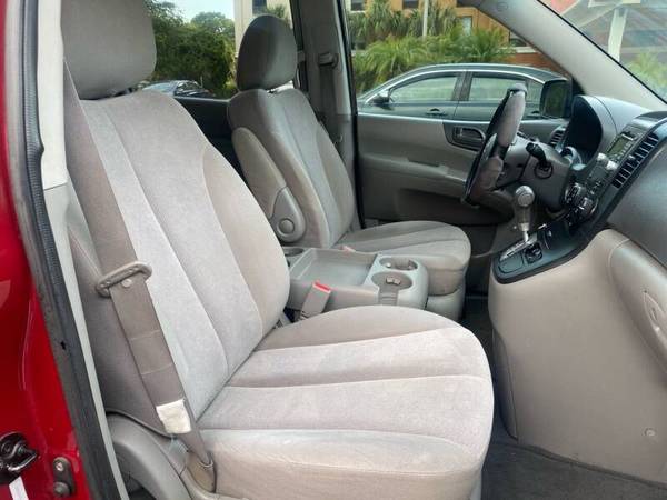 2009 Kia Sedona LX - cars & trucks - by owner - vehicle automotive... for sale in PORT RICHEY, FL – photo 12