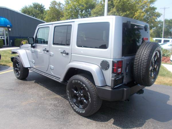 2015 Jeep Wrangler Unlimited 4WD 4dr Sahara for sale in Frankenmuth, MI – photo 3