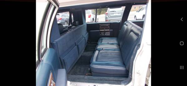 1-owner Like New Cadillac Fleetwood Brougham Limousine Only 19k for sale in Cabot, AR – photo 9