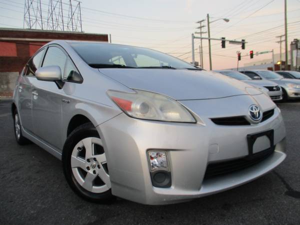 2011 Toyota Prius II **Clean Title/Reliable & Gas Saver** - cars &... for sale in Roanoke, VA – photo 3
