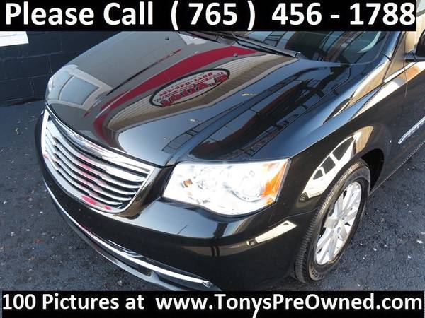 2014 CHRYSLER TOWN & COUNTRY ~~~~~~~ 37,000 Miles ~~~~~~~... for sale in Kokomo, IN – photo 8