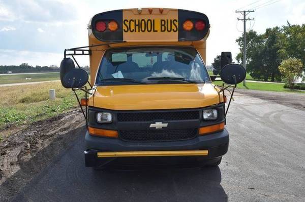 2006 Chevrolet 3500 6.6 Duramax Diesel Mini School Bus for sale in Kalamazoo, MI – photo 8