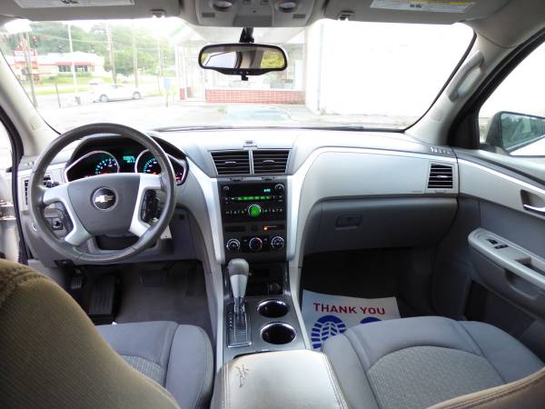 2012 Chevrolet Traverse LS*RUNS SUPER NICE*90 DAYS WRNTY*CLEAN... for sale in Roanoke, VA – photo 11