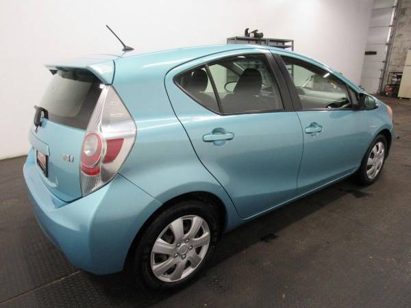 2013 Toyota Prius c Three 4dr Hatchback - - by dealer for sale in Fairfield, OH – photo 7