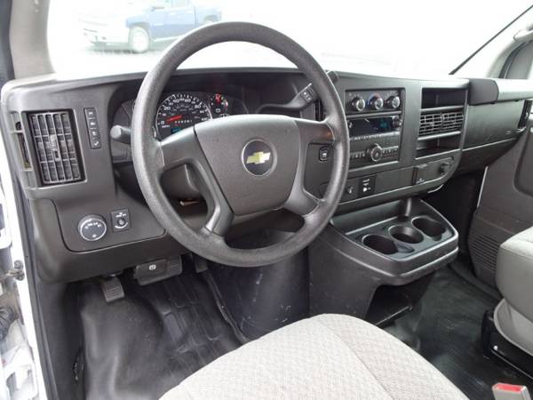 2015 Chevrolet Express Cargo Van 2500 for sale in Mauston, WI – photo 3