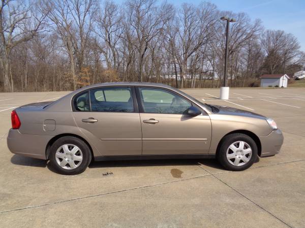 2008 CHEVROLET MALIBU - LS - VERY NICE! - - by dealer for sale in Imperial, MO – photo 5