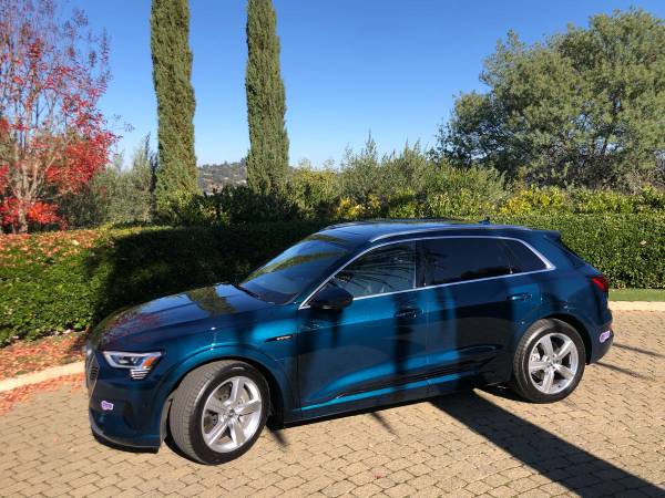 SOLD 2019 AUDI eTRON Premium Plus low miles!!! - cars & trucks - by... for sale in Greenbrae, CA – photo 4
