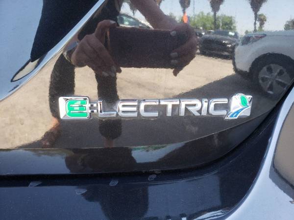 2013 Ford Focus Electric 4dr Hatchback - - by dealer for sale in Sacramento , CA – photo 22