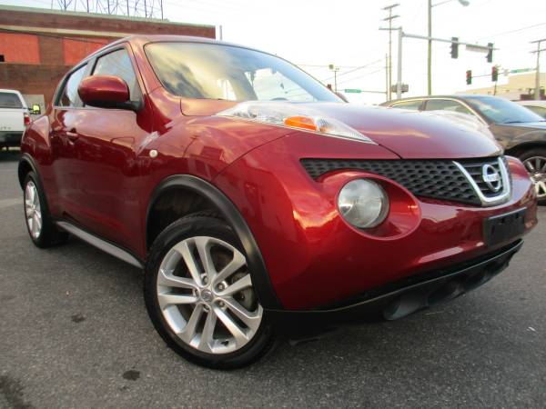 2012 Nissan Juke S AWD **Hot Deal/Clean Title & Cold AC - cars &... for sale in Roanoke, VA – photo 3