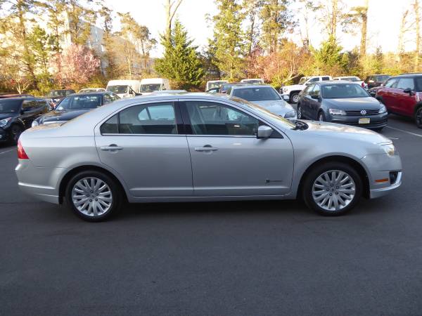2010 Ford Fusion Hybrid Base 4dr Sedan - - by dealer for sale in CHANTILLY, District Of Columbia – photo 4