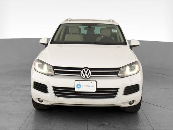 2013 VW Volkswagen Touareg TDI Lux Sport Utility 4D suv White - -... for sale in Las Vegas, NV – photo 17