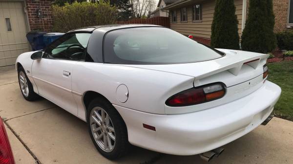 2002 Chevrolet Camaro SS (35TH ANNIVERSARY) LOW MILES - cars & for sale in Chicago, IL – photo 6