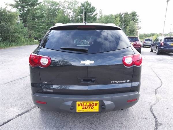 2012 Chevrolet Traverse 2LT - cars & trucks - by dealer - vehicle... for sale in Oconto, WI – photo 3