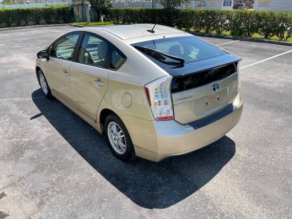 2011 Toyota Prius 4 No Accidents 86k mi NO DEALER FEES! - cars & for sale in SAINT PETERSBURG, FL – photo 6