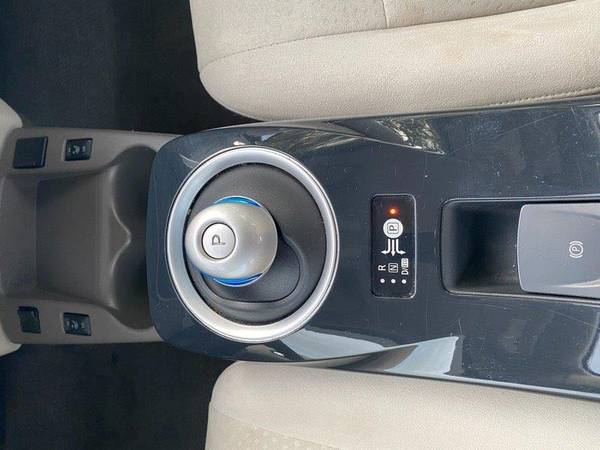 12 Nissan Leaf SL VEHICLE IN MINT CONDITION-WE DONT CHARGE DEALER... for sale in Gainesville, FL – photo 13