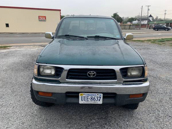 1997 Toyota Pickup SR5 4x4 for sale in Galax, VA – photo 5
